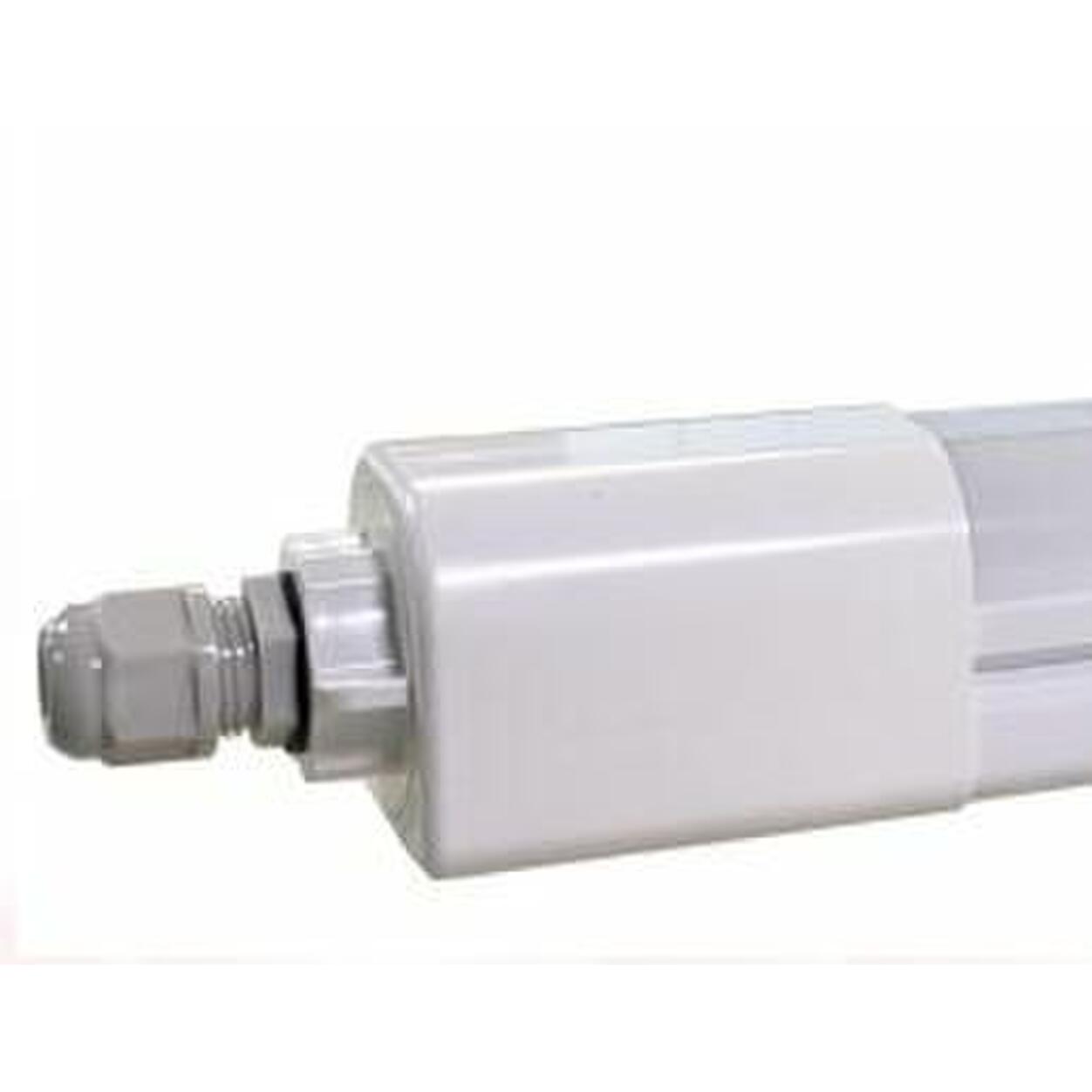 LED 7th Tri Proof  Linear Light 70W IP66 5000K